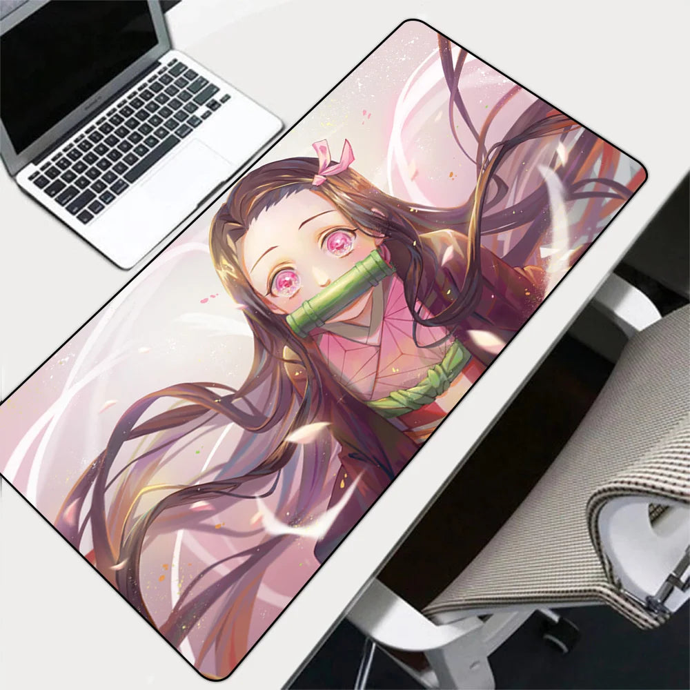 Tapis setup gaming NEZUKO KAMADO